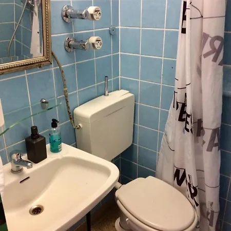 Nice Apartment, Next To University, Wifi Free Parking *